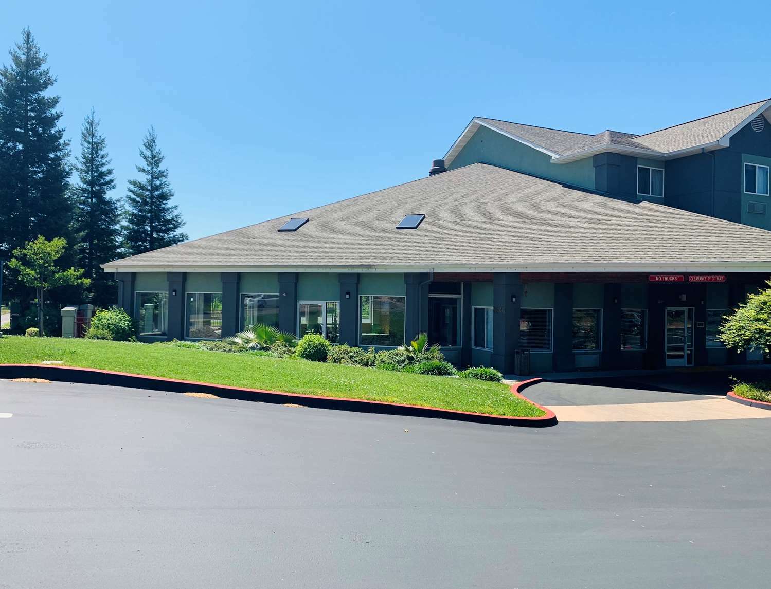 Surestay Plus Hotel By Best Western Реддинг Экстерьер фото