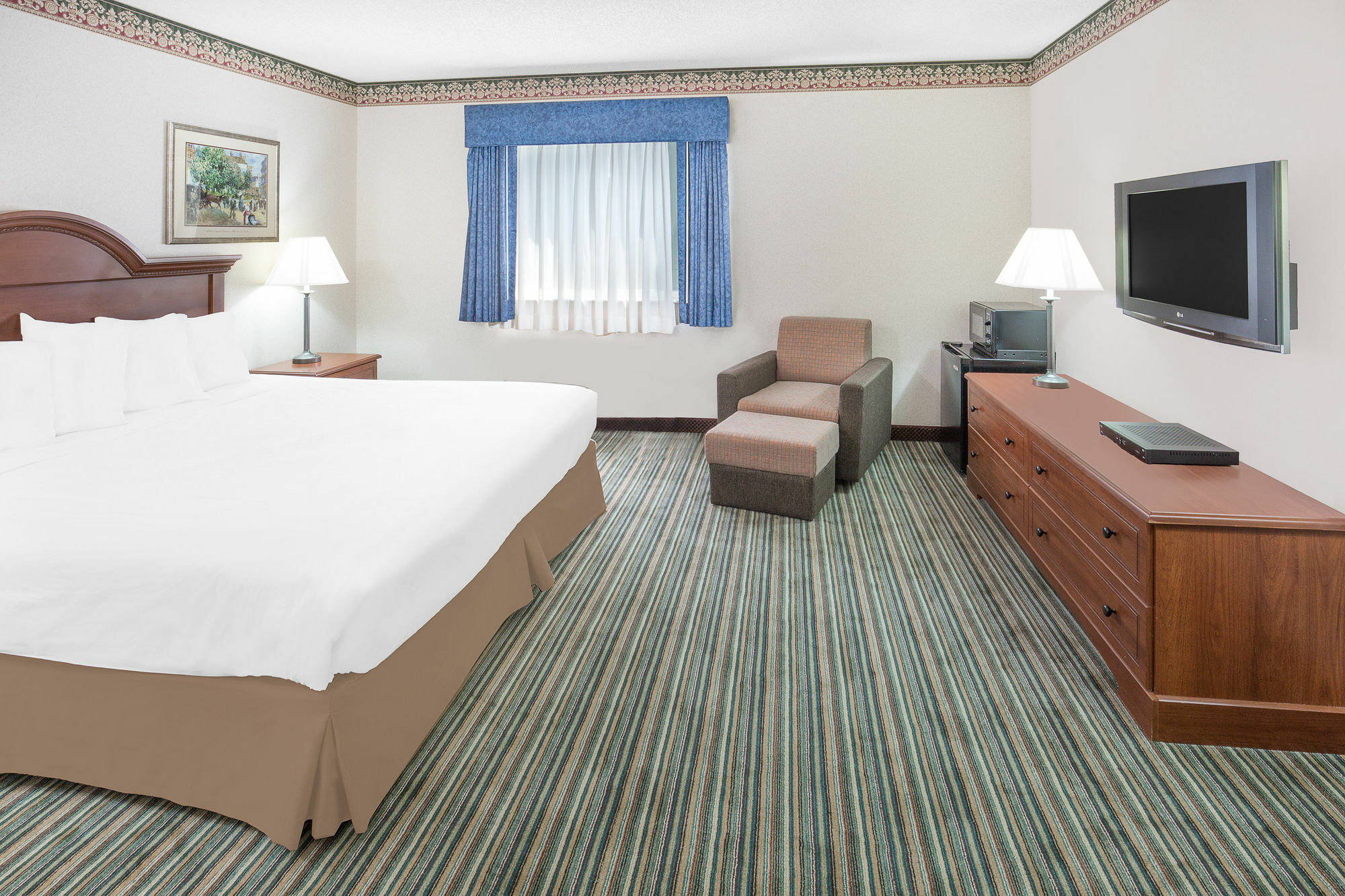 Surestay Plus Hotel By Best Western Реддинг Экстерьер фото